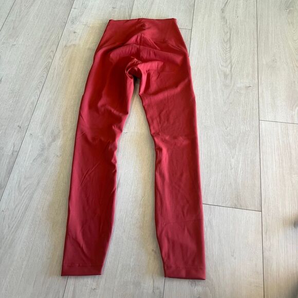 Lululemon women’s leggings size 2 - Picture 6 of 8